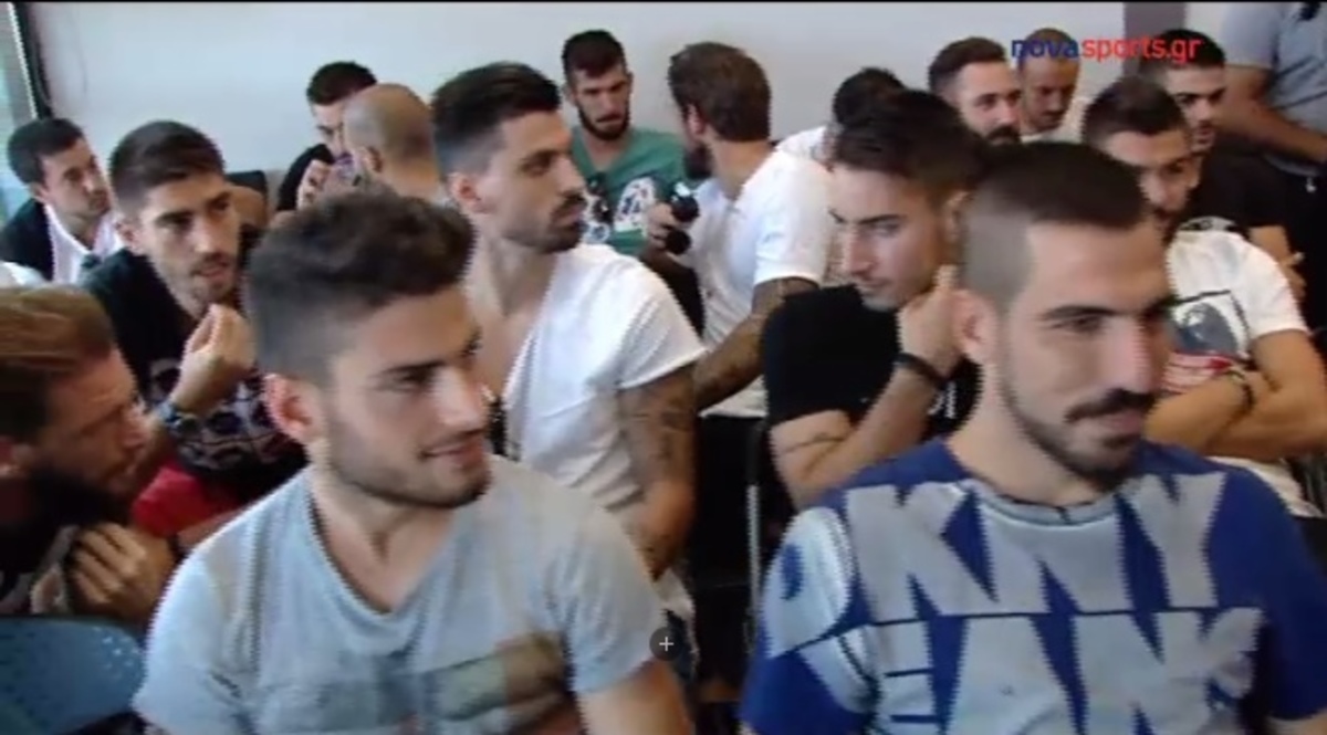 Απειλούν με αποχή οι Έλληνες επαγγελματίες ποδοσφαιριστές