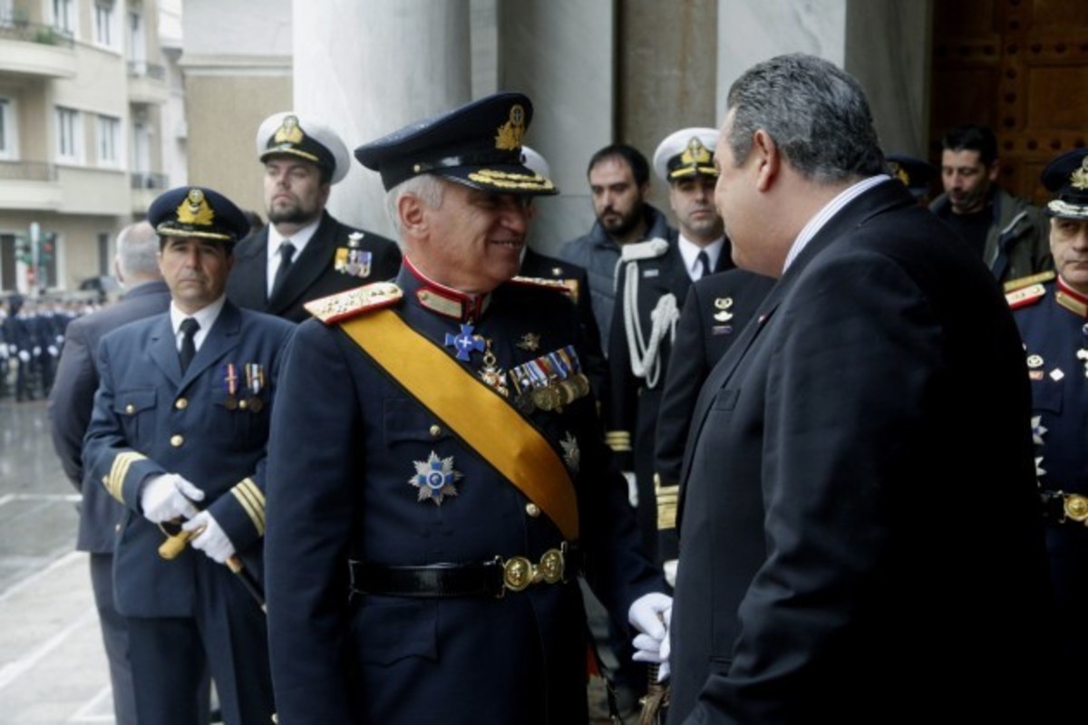 Ερώτηση για…ψεκασμούς στον Καμμένο!