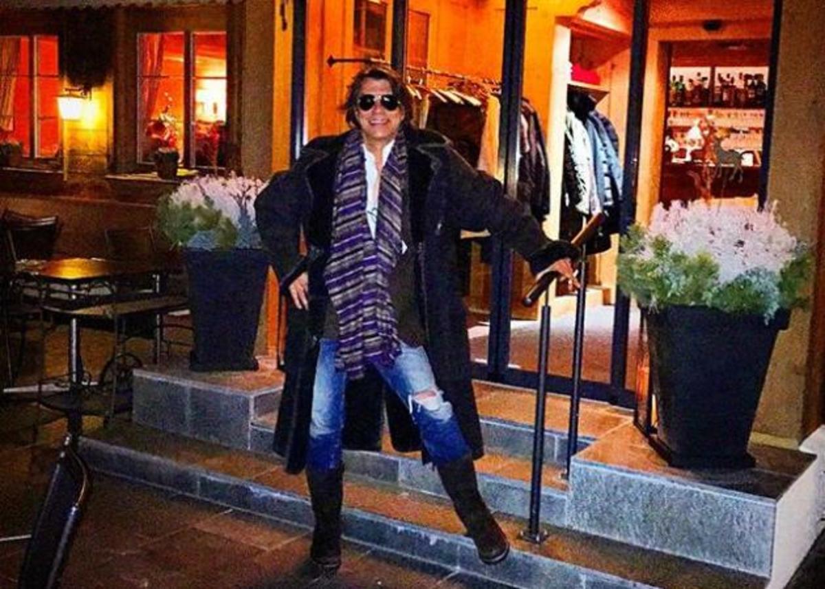 Ηλίας Ψινάκης: Νέα φωτογραφία από τις χλιδάτες διακοπές του στο Gstaad!