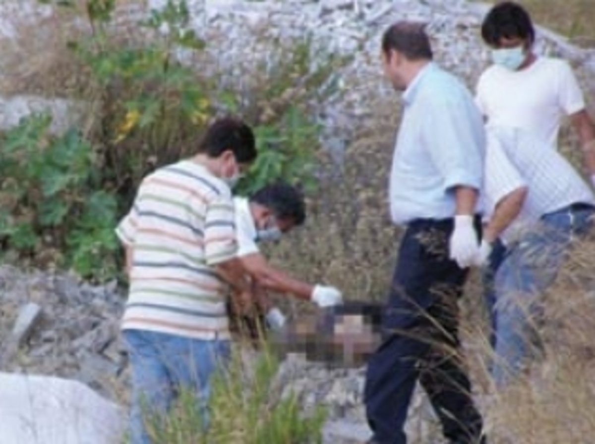 Έκαναν βόλτα και σκόνταψαν στο πτώμα κατακρεουργημένου άντρα!
