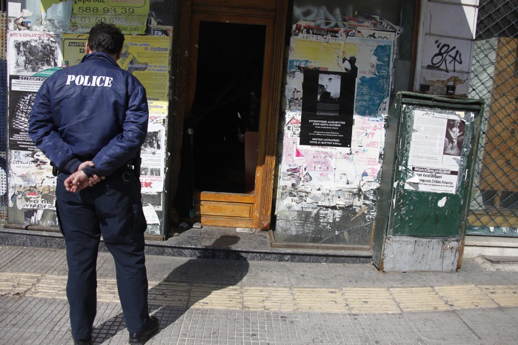 Βρέθηκε πτώμα σε προχωρημένη σήψη στα Εξάρχεια