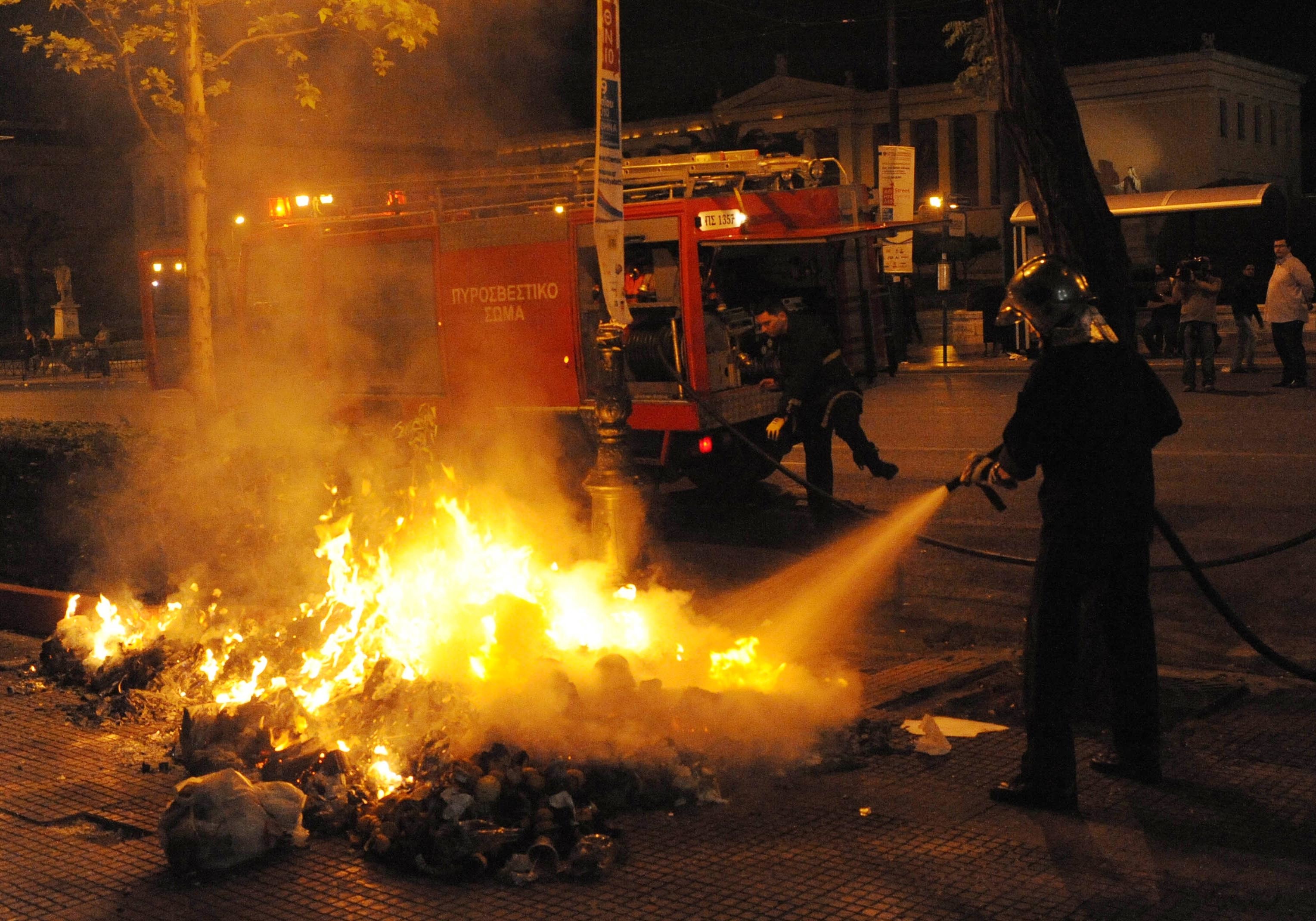 Θεσσαλονίκη: ‘Εκαψαν αυτοκίνητο του Δήμου