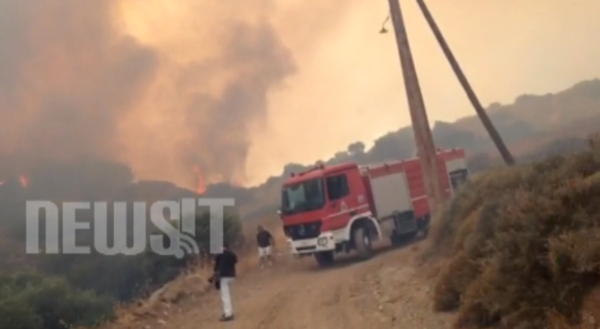 Μάχη με τις φλόγες