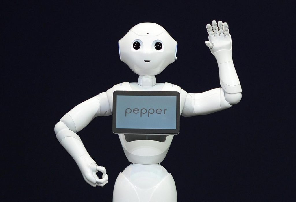 Pepper: Κυκλοφόρησε το πρώτο ανθρωποειδές ρομπότ!