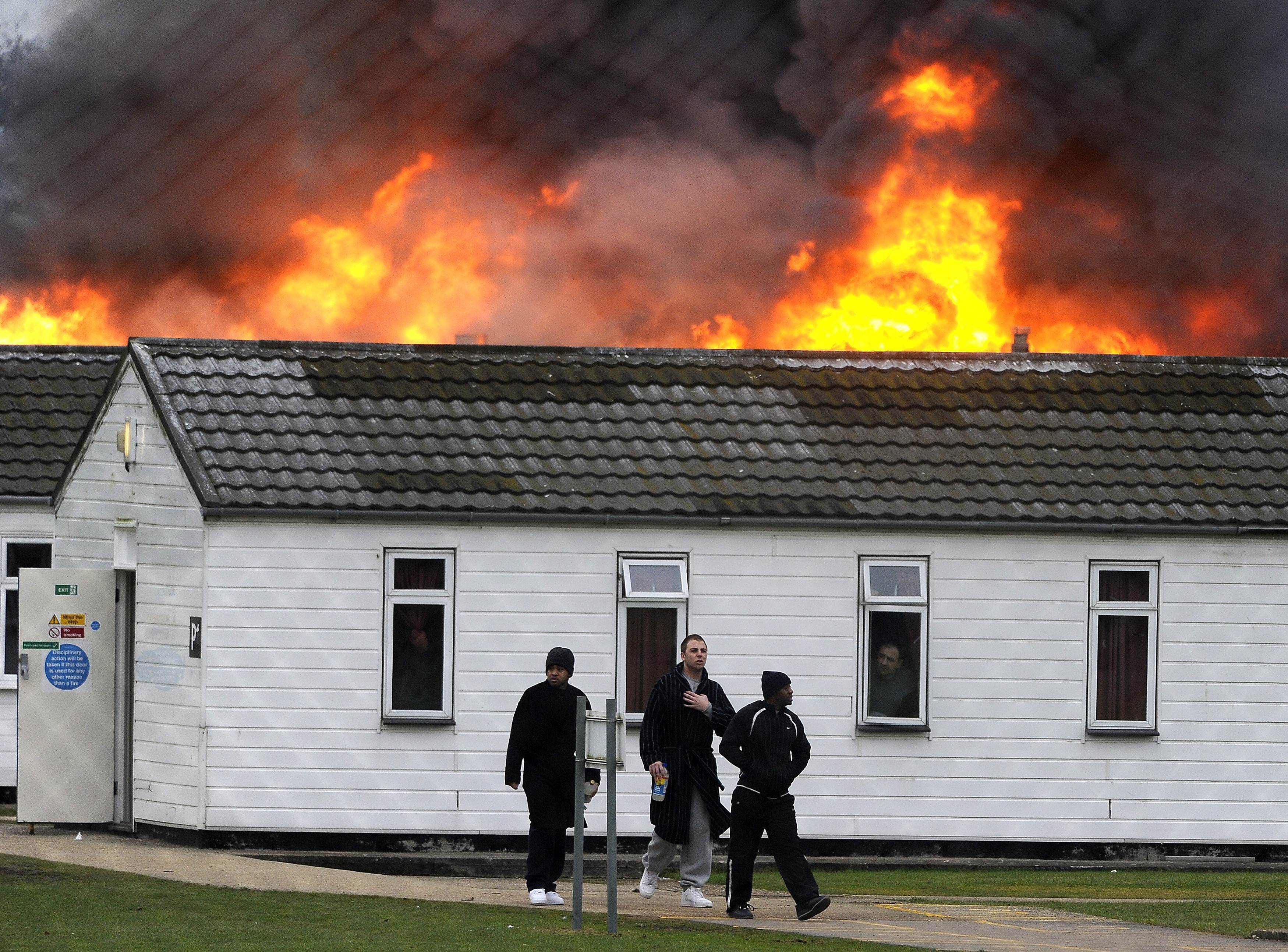 Ξέφυγε η εξέγερση κρατουμένων σε βρετανική φυλακή