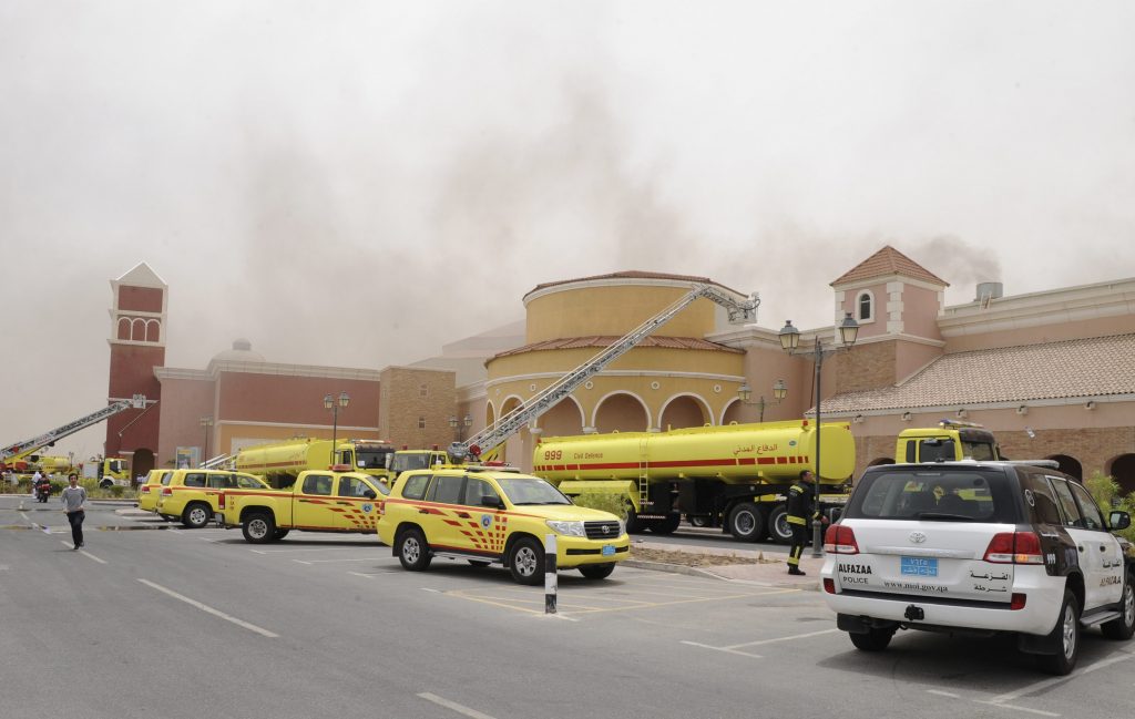Φλόγες-δολοφόνοι σε εμπορικό κέντρο στο Κατάρ – 19 νεκροί – 13 παιδιά κάηκαν ζωντανά