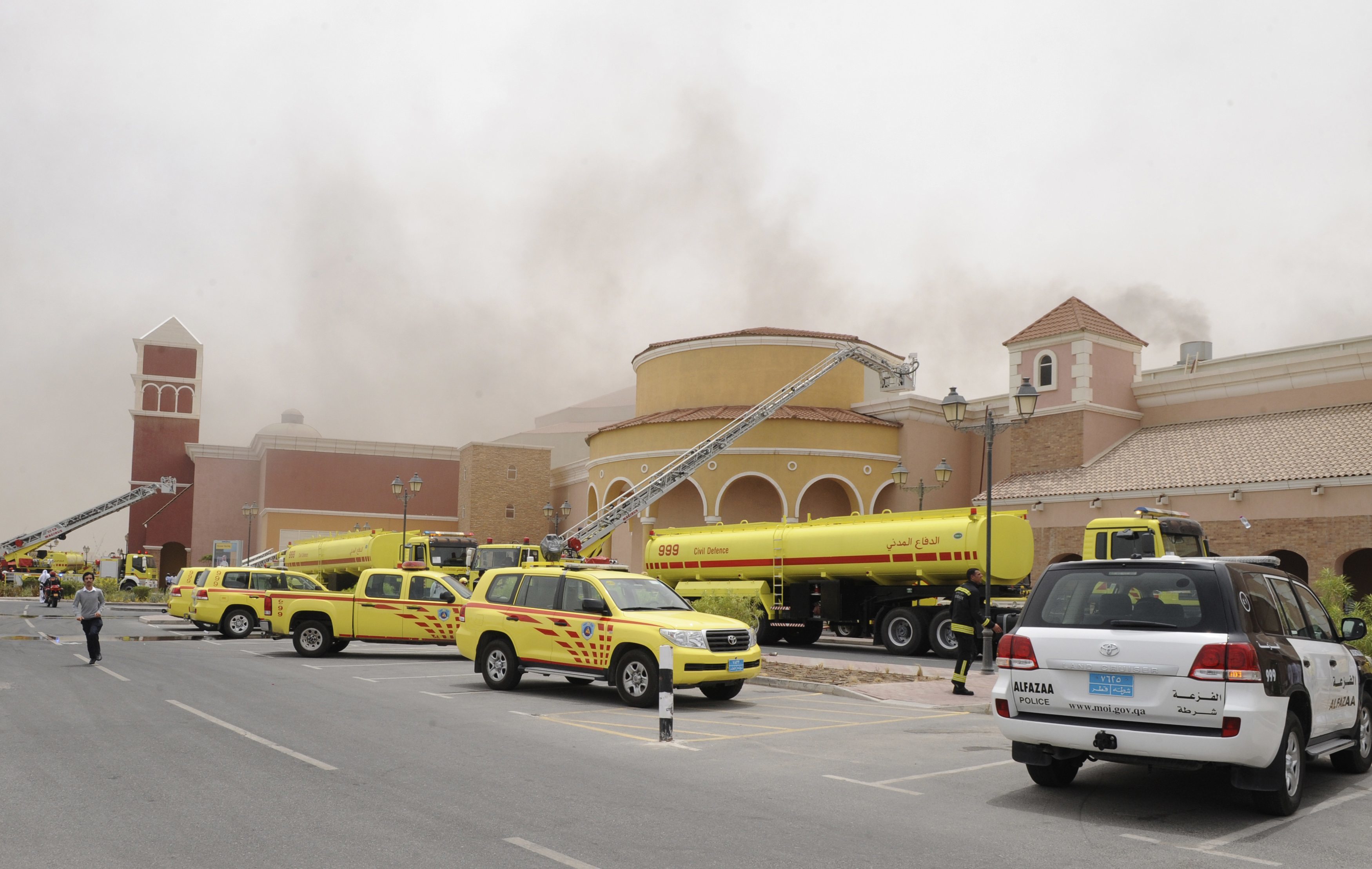 Φλόγες-δολοφόνοι σε εμπορικό κέντρο στο Κατάρ – 19 νεκροί – 13 παιδιά κάηκαν ζωντανά
