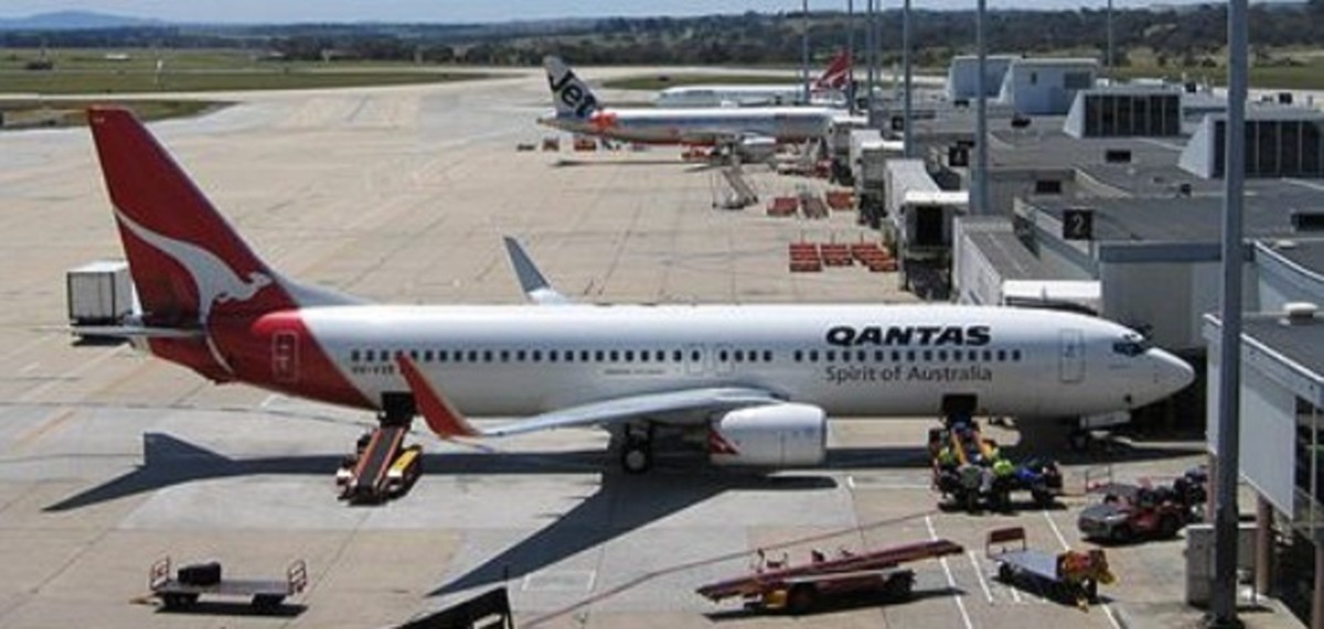 Η Qantas απολύει άλλα 400 μέλη του προσωπικού της