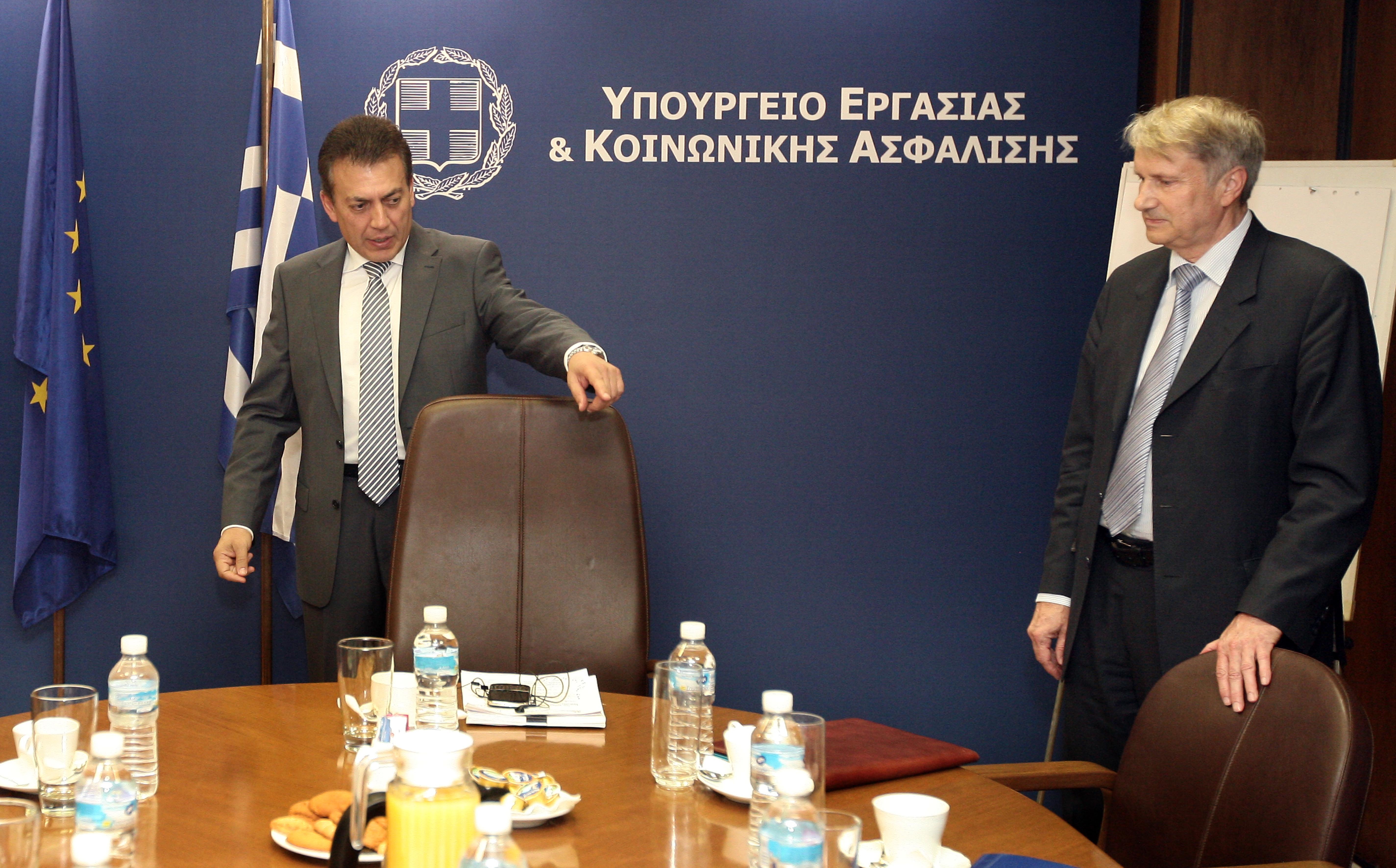Ράιχενμπαχ και Στυλιανίδης συμφώνησαν στο πώς θα εξοικονομηθούν πόροι