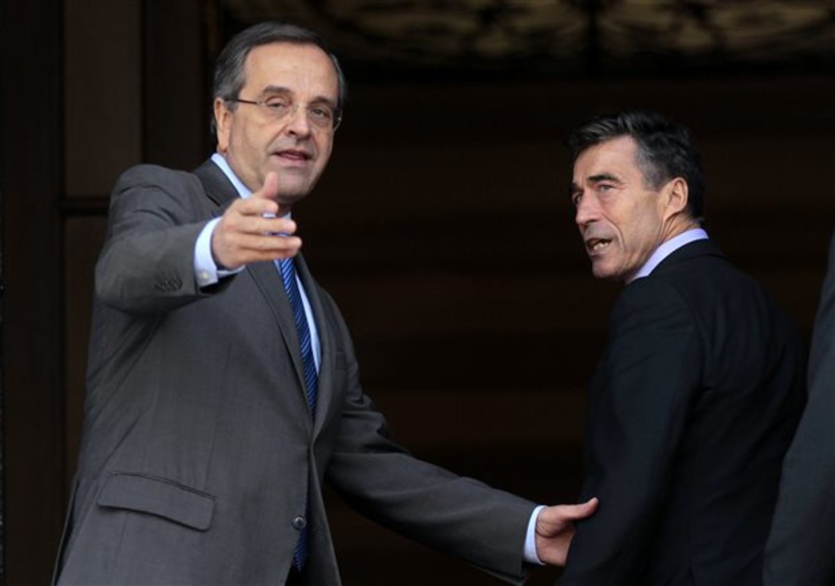 Συνάντηση Σαμαρά – Ράσμουσεν: Καταδίκασε την αιματοχυσία στην Ουκρανία ο ΓΓ