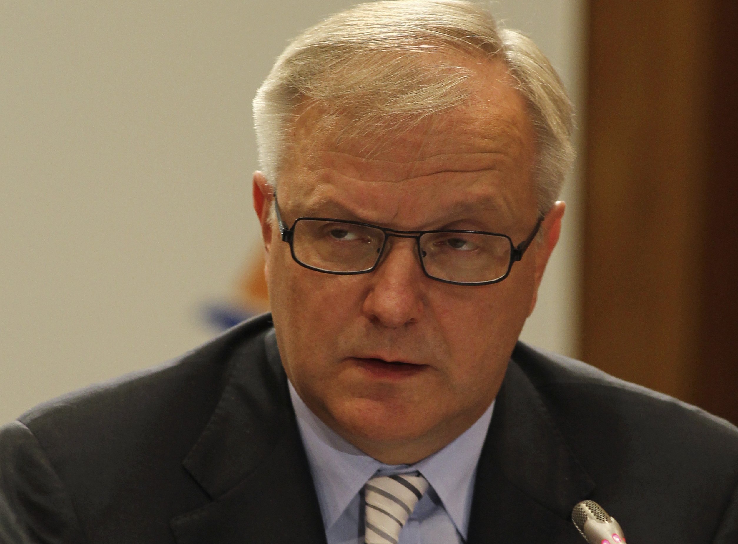 Αισιόδοξος ο Ολι Ρεν για ανάκαμψη της οικονομίας το 2013