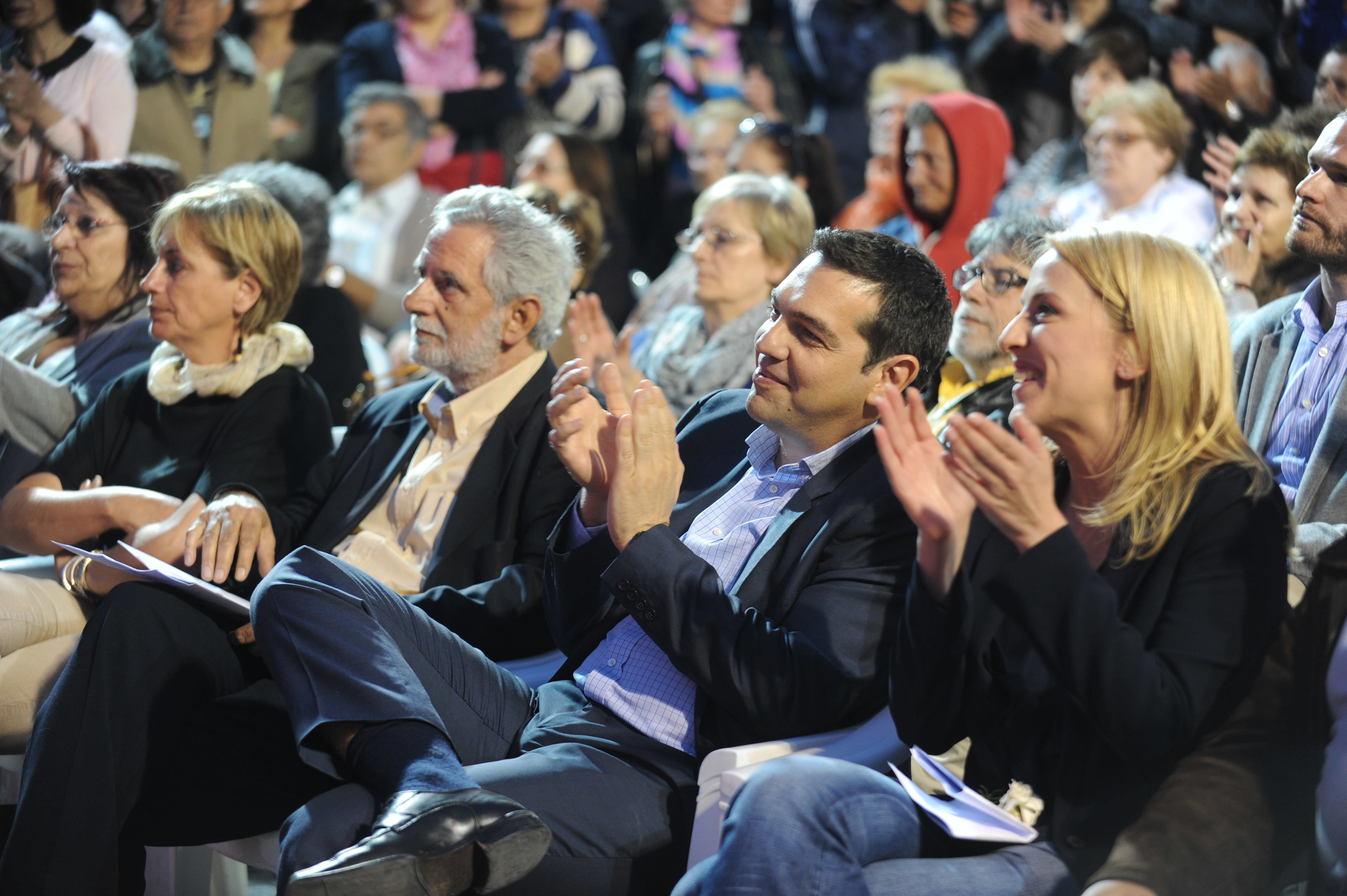 Α. Τσίπρας: Η αριστερά θα πάρει το πρωτάθλημα στον Πειραιά