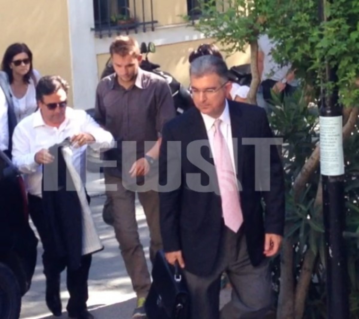 Κρατείται στη ΓΑΔΑ ο εφοπλιστής Βίκτωρ Ρέστης