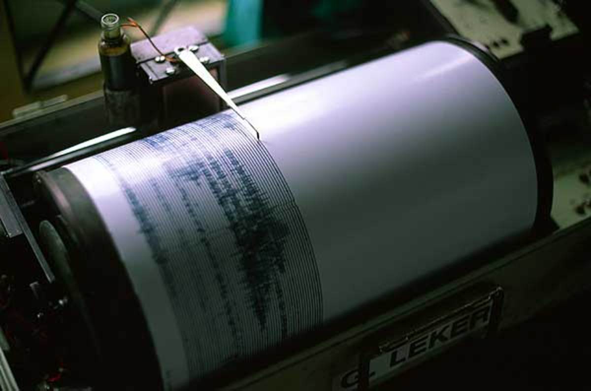 Σεισμός 5,6 Ρίχτερ στην Ιαπωνία-Προειδοποίηση για τσουνάμι