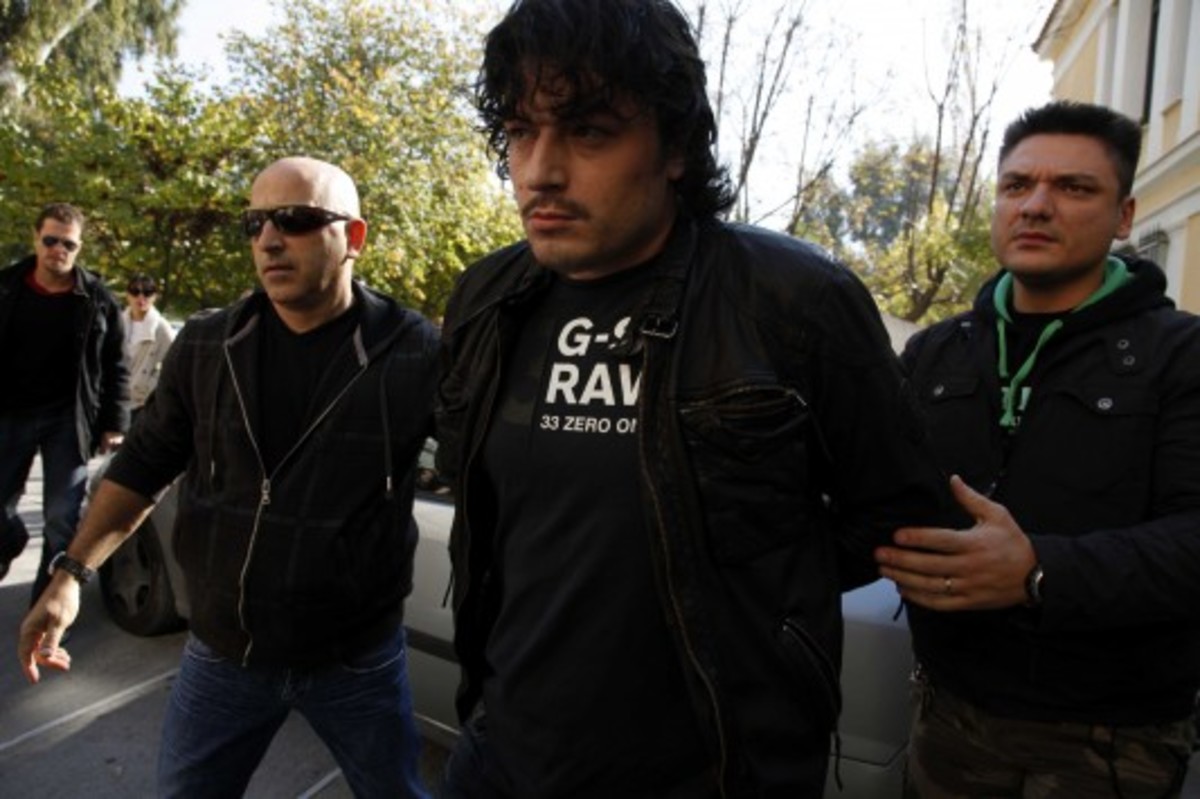 Εμπλοκή στην δίκη του Αλκέτ Ριζάι