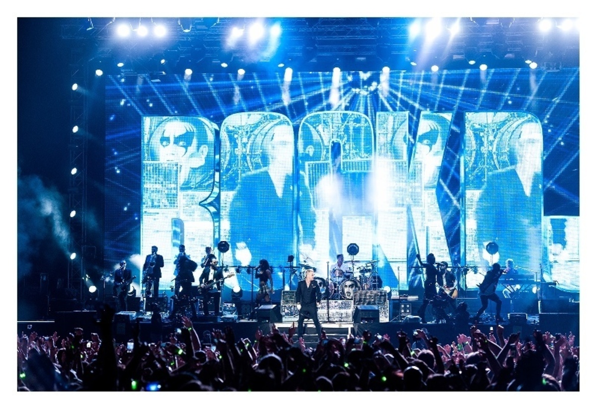 Ο Robbie Williams στο 20ο Rockwave Festival με την υποστήριξη της COSMOTE