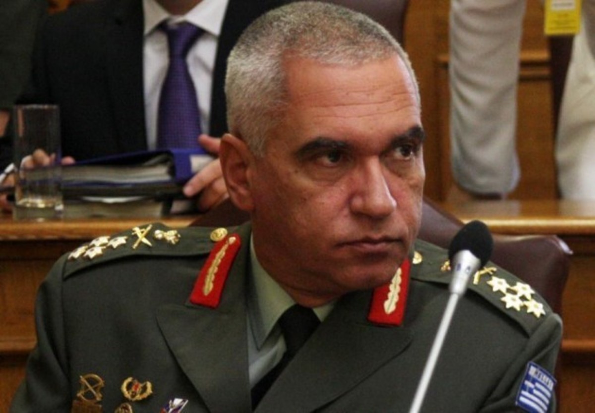 “Μπράβο” του Α/ΓΕΕΘΑ σε υπαξιωματικό που “αντιστάθηκε” σε ναύαρχο