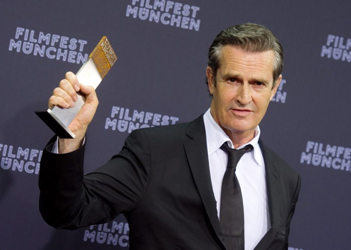 Ρούπερτ Έβερετ: Όταν ήμουν μικρός ντυνόμουν κοριτσίστικα