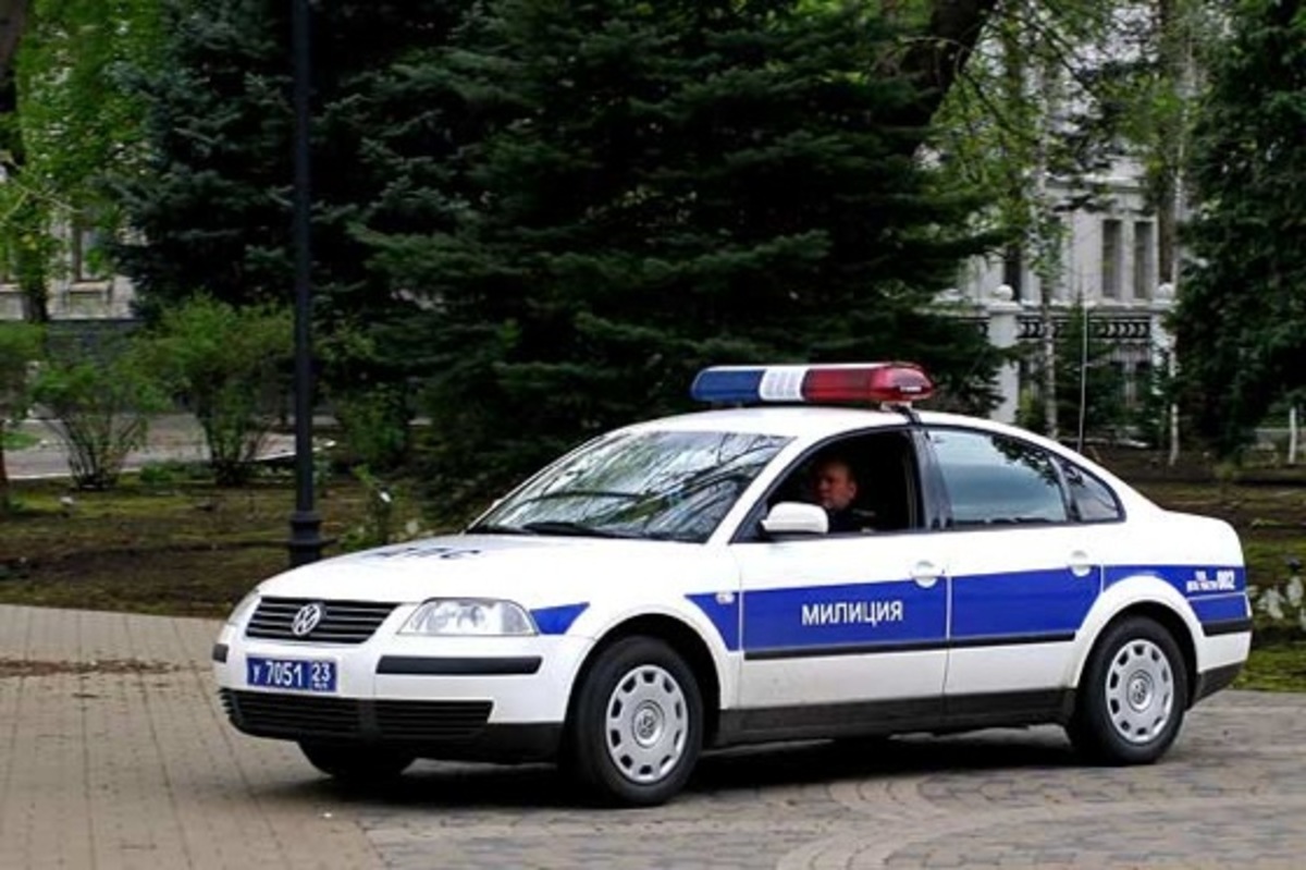 Ένοπλος κρατάει όμηρους μαθητές μέσα σε σχολείο