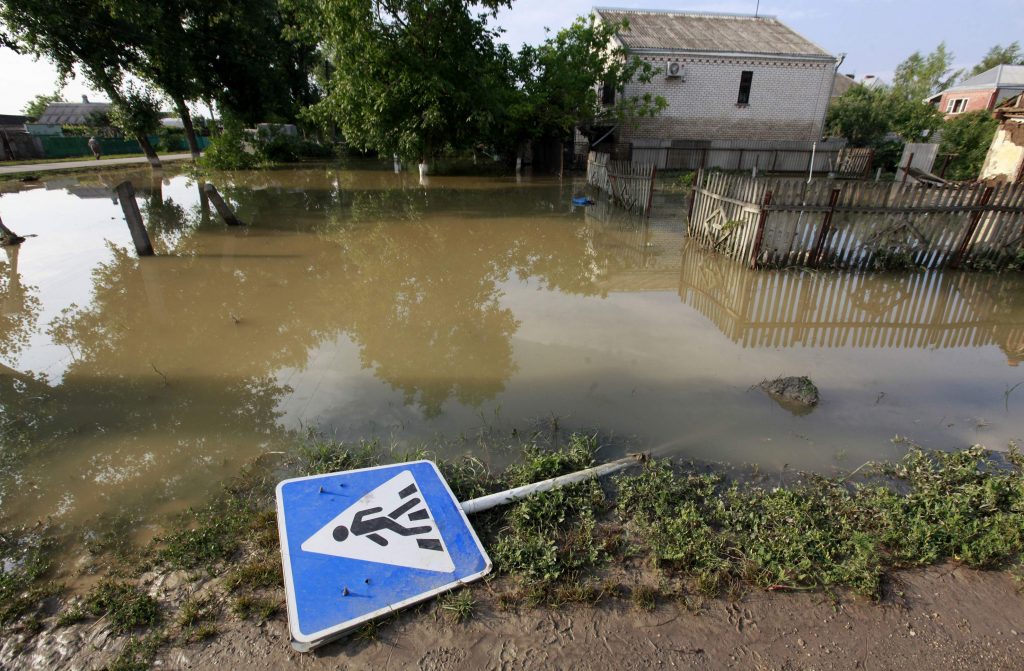 Ρωσία: Συνελήφθησαν τρεις αξιωματούχοι για τις φονικές πλημμύρες