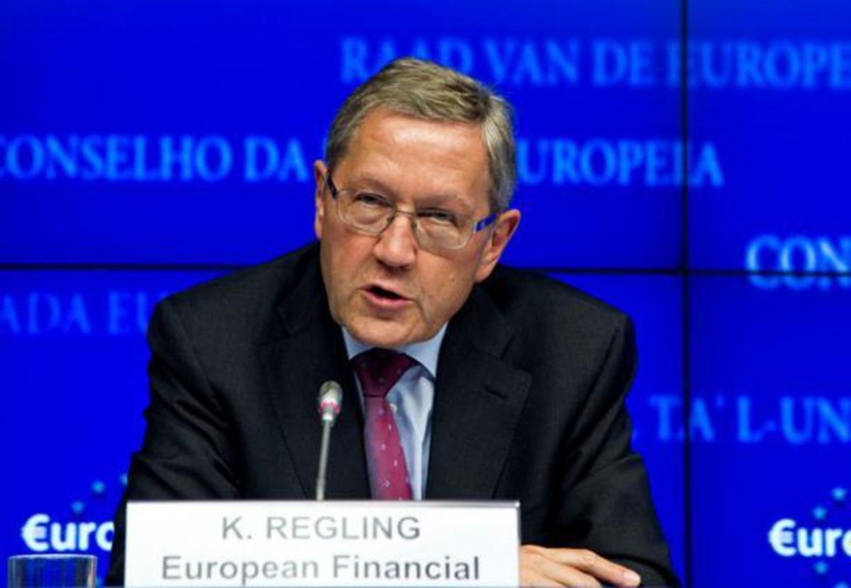 Επίθεση Ρέγκλινγκ στο ΔΝΤ και υπόσχεση μέιωσης χρέους στην Ελλάδα