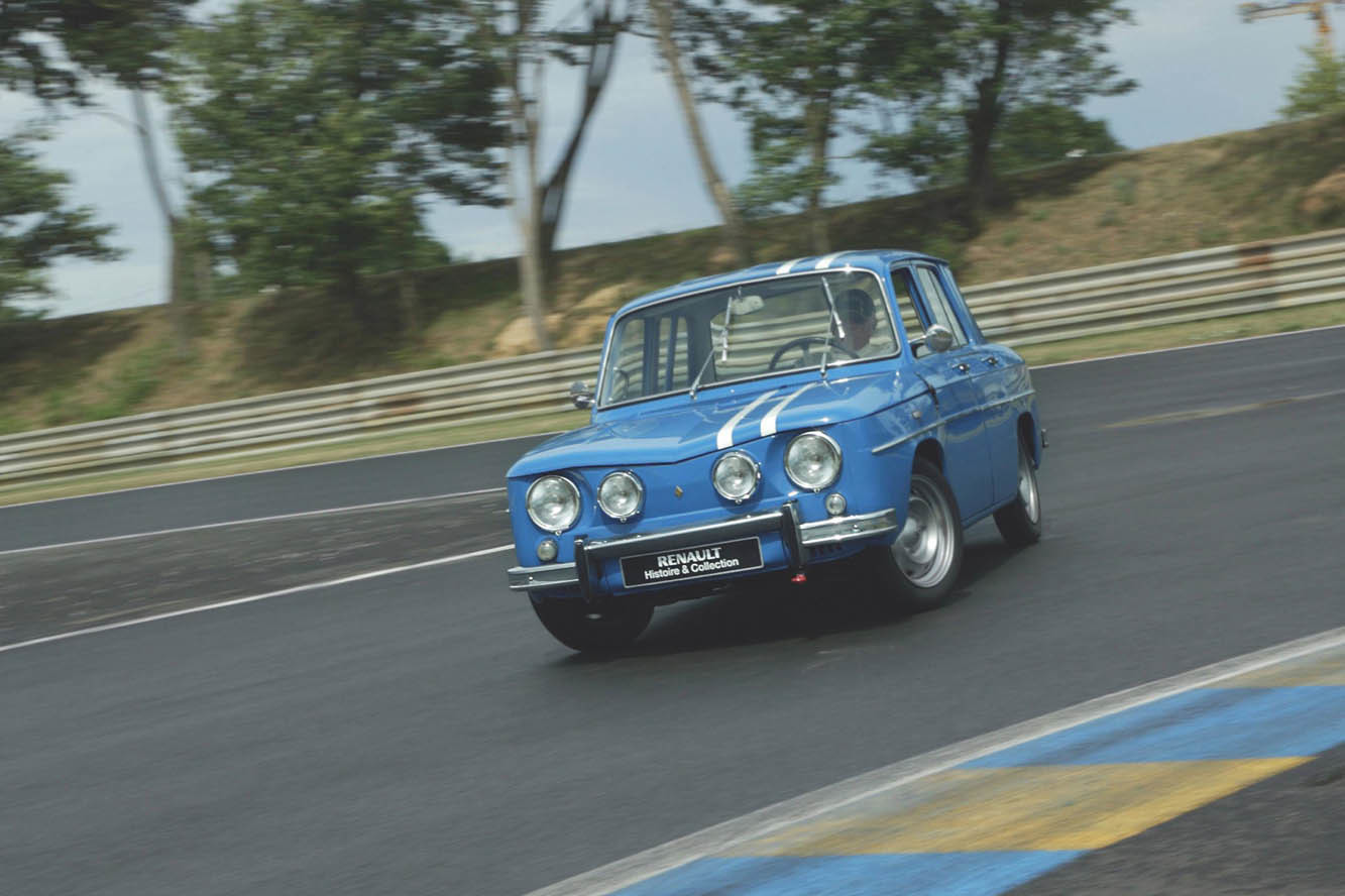 Η Renault θυμάται το θρυλικό Renault 8 Gordini (VIDEO)