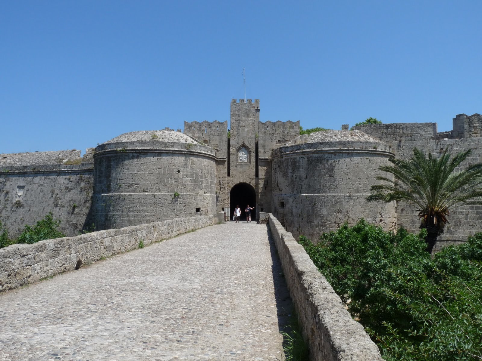 Συνελήφθη 38χρονος Γερμανός στη Ρόδο που φωτογράφιζε παράνομα το παλιό αεροδρόμιο