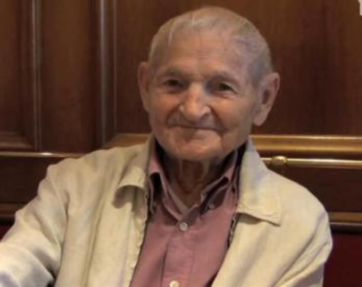 “Εφυγε” ο τελευταίος επιζών από τους ομοφυλόφιλους που είχαν φυλακιστεί από τους ναζί