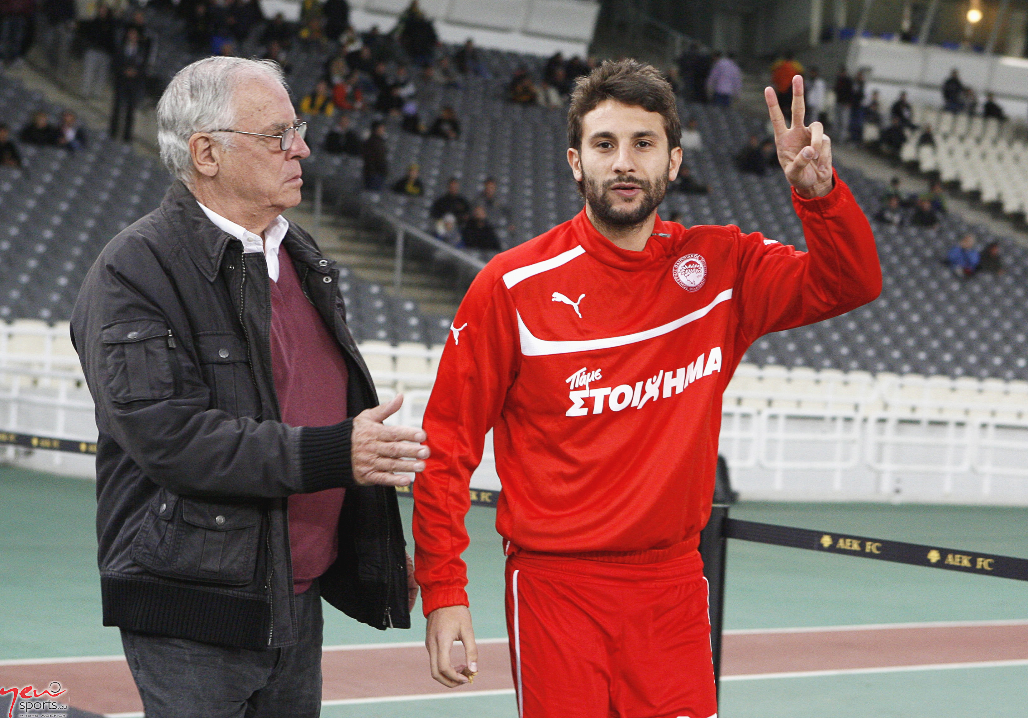 Μήνυση δημοσιογράφου της Sun κατά του Σάββα Θεοδωρίδη