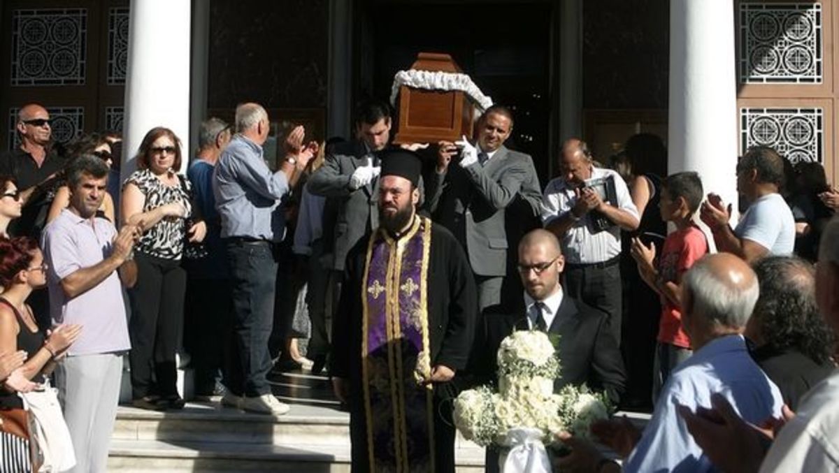 Το τελευταίο “αντίο” στον Νίκο Σαλευρή