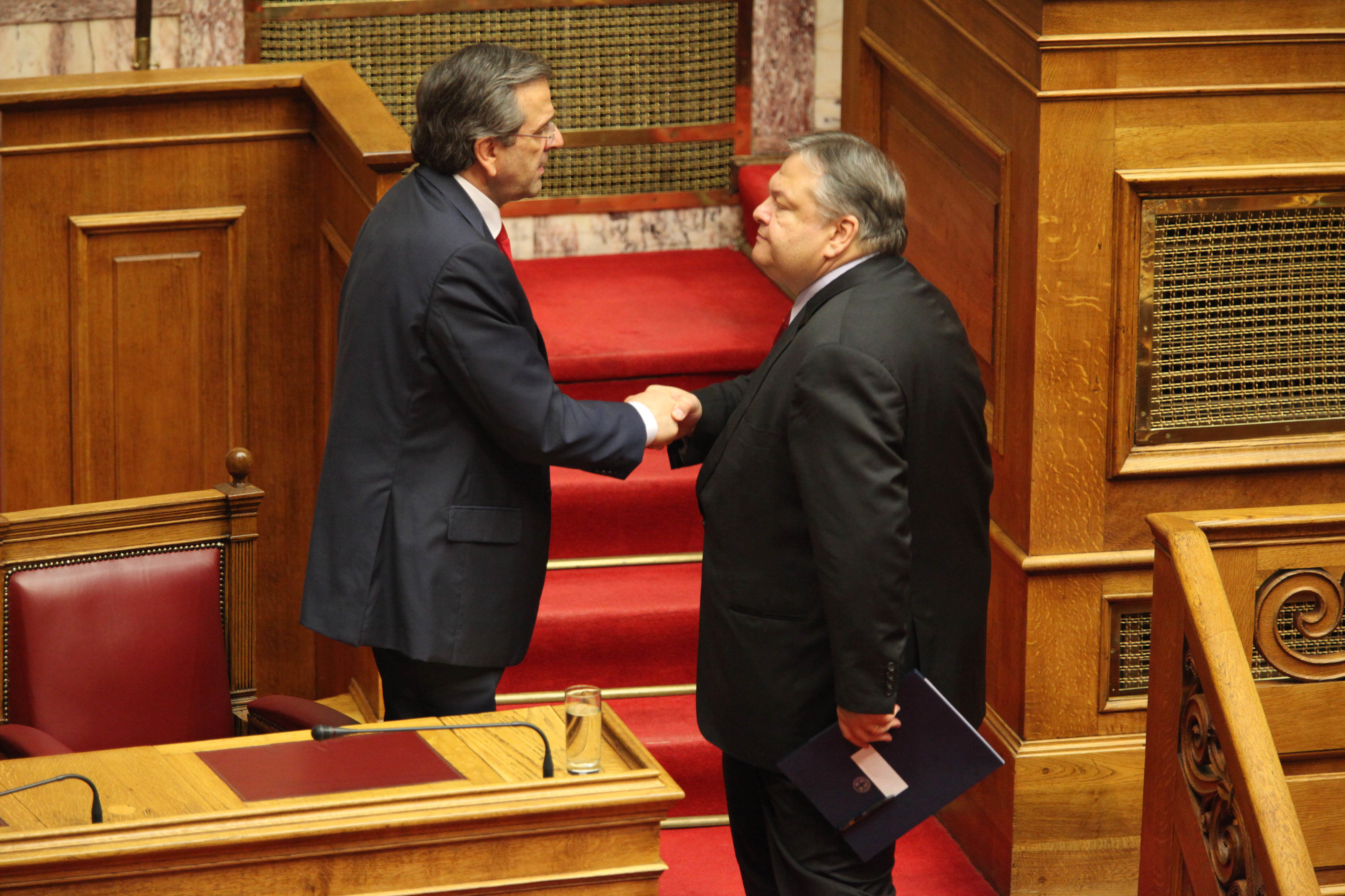 Θέμα ωρών ο ανασχηματισμός – Ποιοι υπουργοί έρχονται, ποιοι φεύγουν και ποιοι μένουν αμετακίνητοι – Όλα τα ονόματα