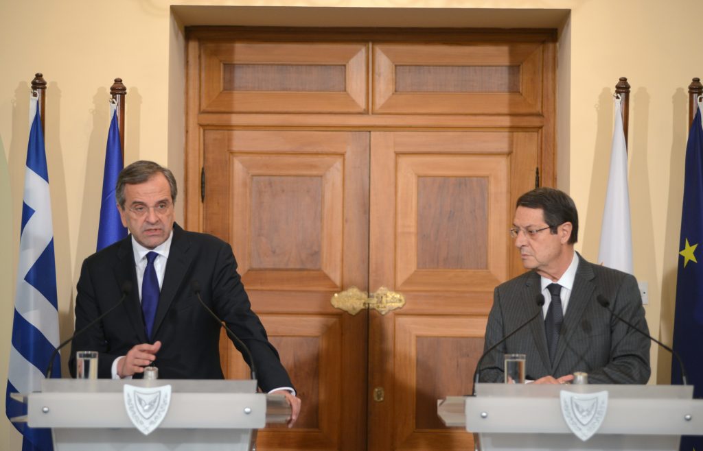 Σαμαράς: Σκεφτείτε τι θα γινόταν αν η Ελλάδα ήταν τώρα εκτός Ευρώπης