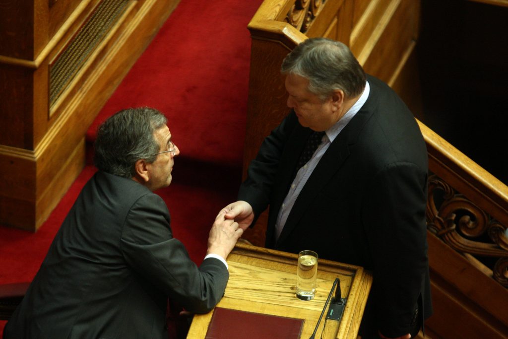 Δραματικές στιγμές για την κυβέρνηση – 10 φορές μίλησαν στο τηλέφωνο Σαμαράς-Βενιζέλος – Τι απαντούν οι δανειστές για τις εξωφρενικές απαιτήσεις