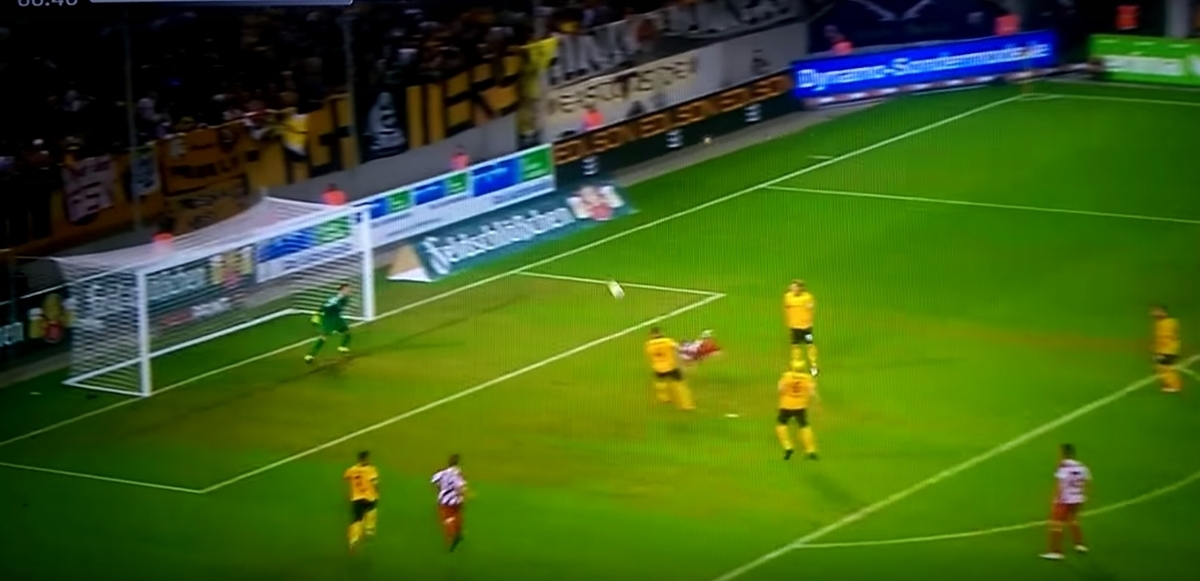 Αδιανόητο γκολ στη Γερμανία με… χτύπημα σκορπιού (VIDEO)