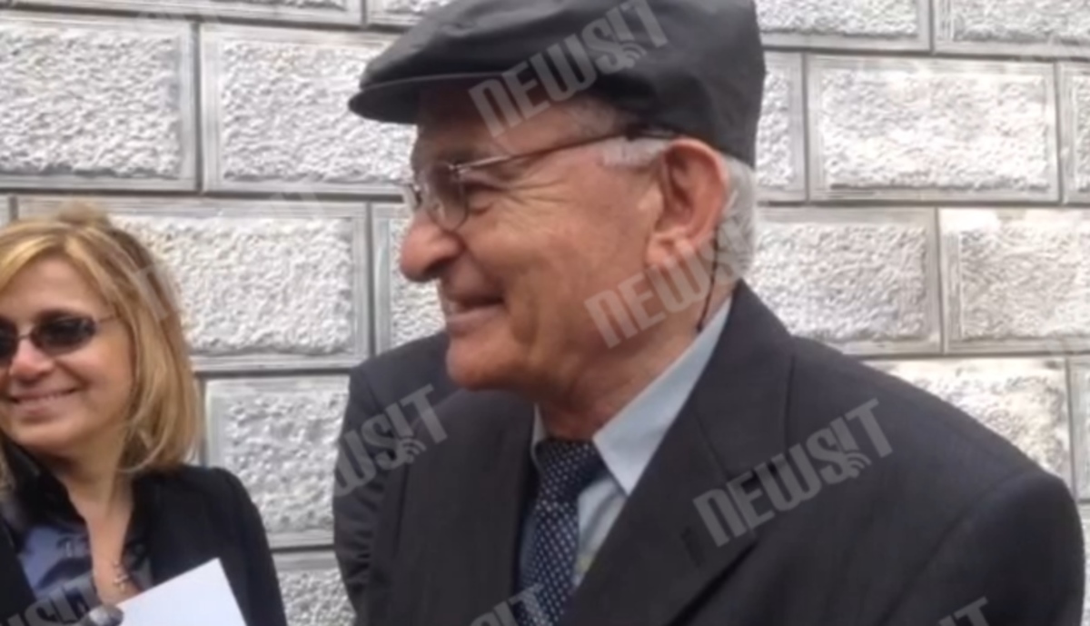 Σφουντούρης για αποζημιώσεις