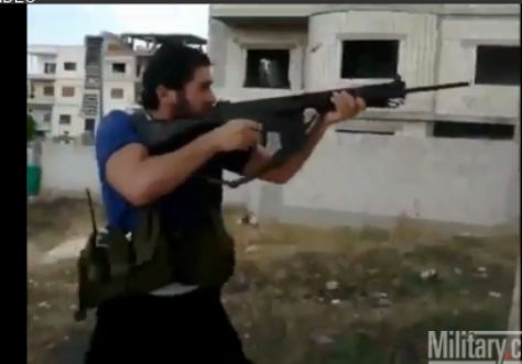 ΣΥΡΙΑ: ο πόλεμος και ο θάνατος στη κάμερα! Δεκάδες βίντεο με νεκρούς από ελεύθερους σκοπευτές