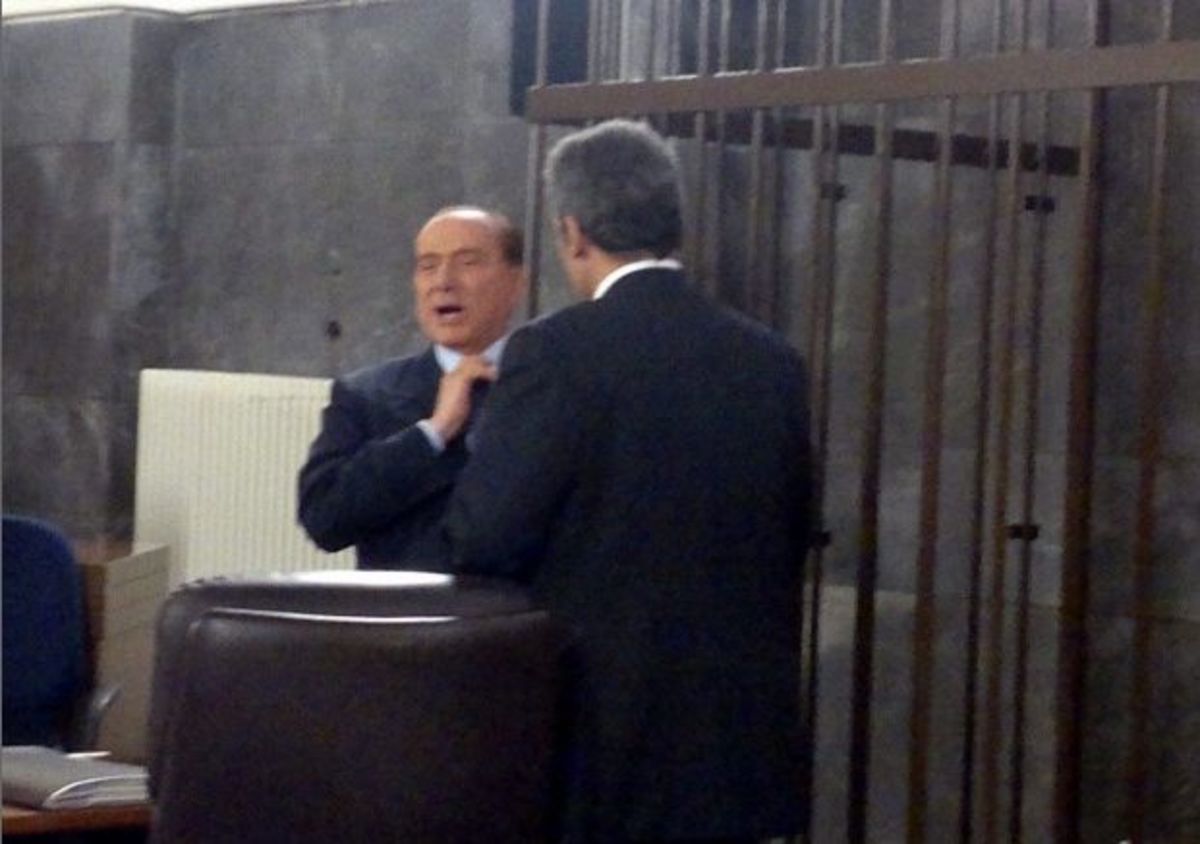 Καβαλιέρε: Οι κοπέλες στα μπούνγκα μπούνγκα ήταν… χορεύτριες σε διαγωνισμό!