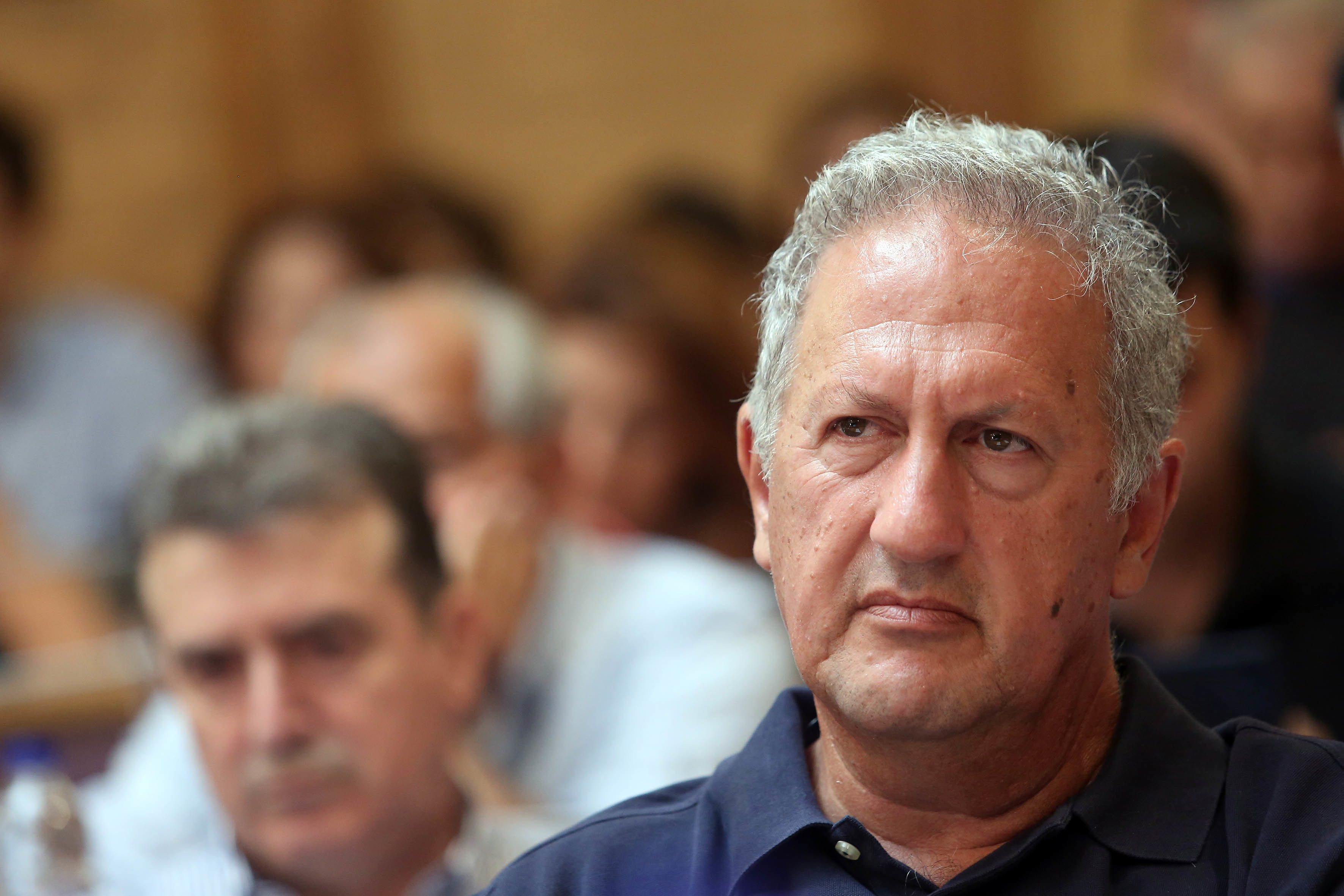 Σκανδαλίδης: δεν ψηφίζω μειώσεις σε συντάξεις και μισθούς