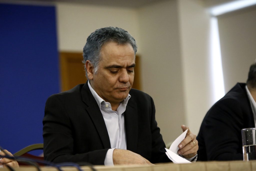 Πληθαίνουν οι φωνές στον ΣΥΡΙΖΑ κατά της Ζ. Κωνσταντοπούλου – Σκουρλέτης: “Αδυνατώ να καταλάβω”