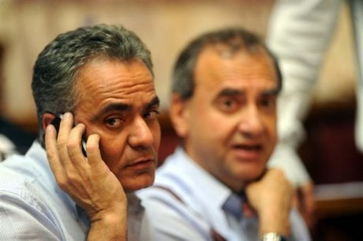 Σκουρλέτης: Έπεφτε η γραμμή όταν τηλεφωνούσα στον Τσίπρα!