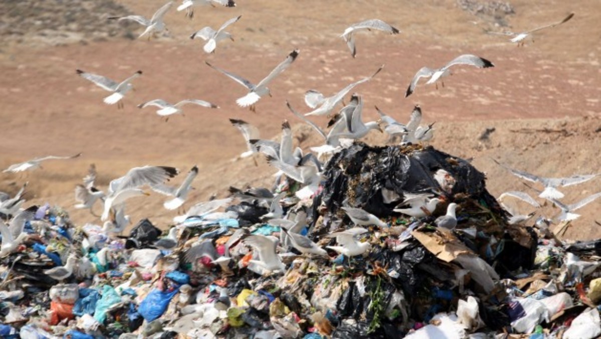 Ένταση στην Τρίπολη για τα σκουπίδια