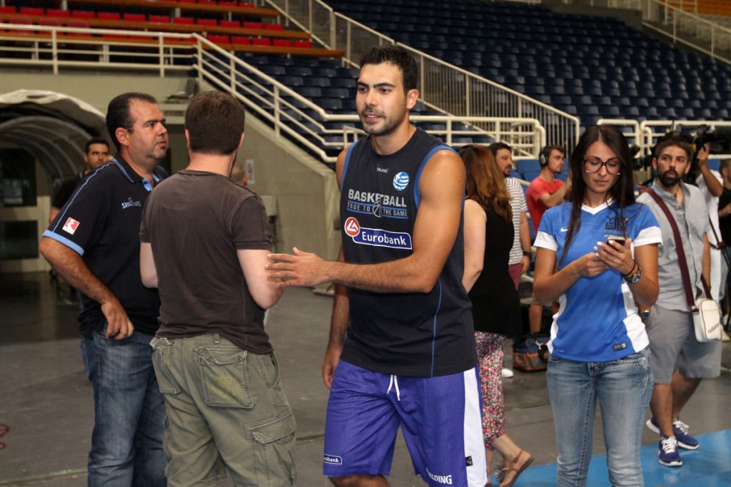 Πρόβλημα ο Σλούκας! Τραυματίστηκε στον ώμο