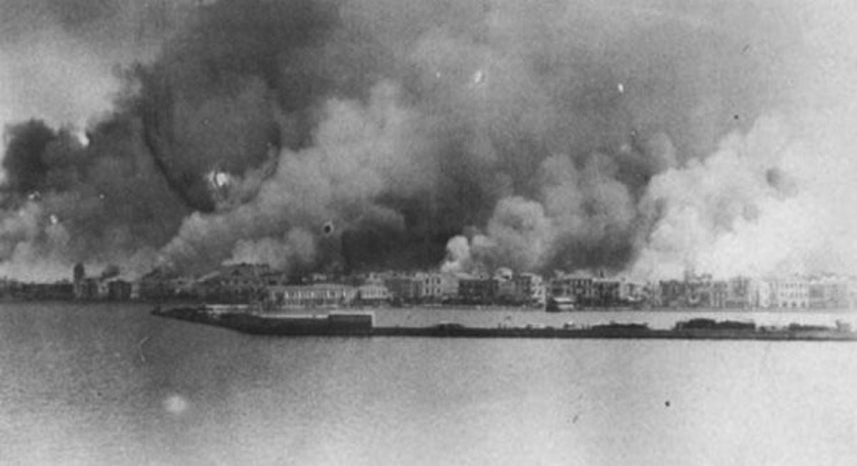 “Οταν η Σμύρνη καίγονταν, Κεμάλ έτρωγε σε μπαλκόνι σε άλλη γειτονιά”