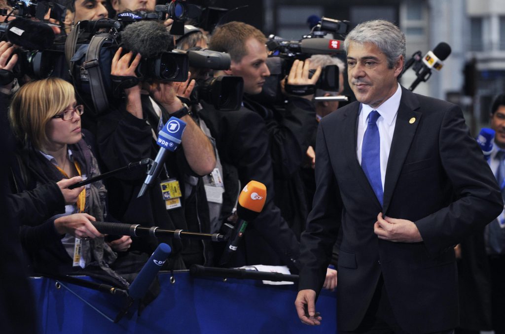 Ο πρωθυπουργός της Πορτογαλίας φτάνει στην Σύνοδο Κορυφής της ΕΕ. Μήπως ήρθε η σειρά του; ΦΩΤΟ REUTERS
