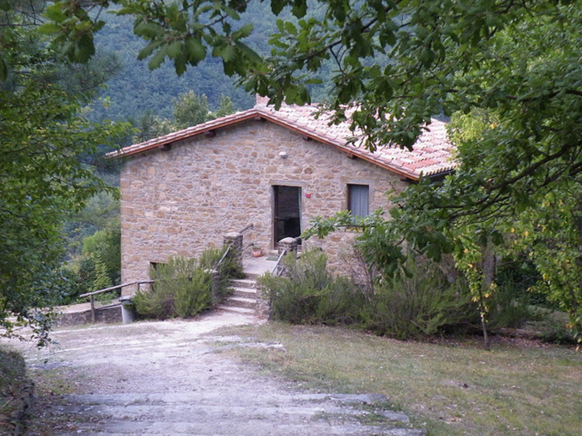 Ιταλία: έχυσαν στους υπονόμους κρασί αξίας 7 εκατομμυρίων!