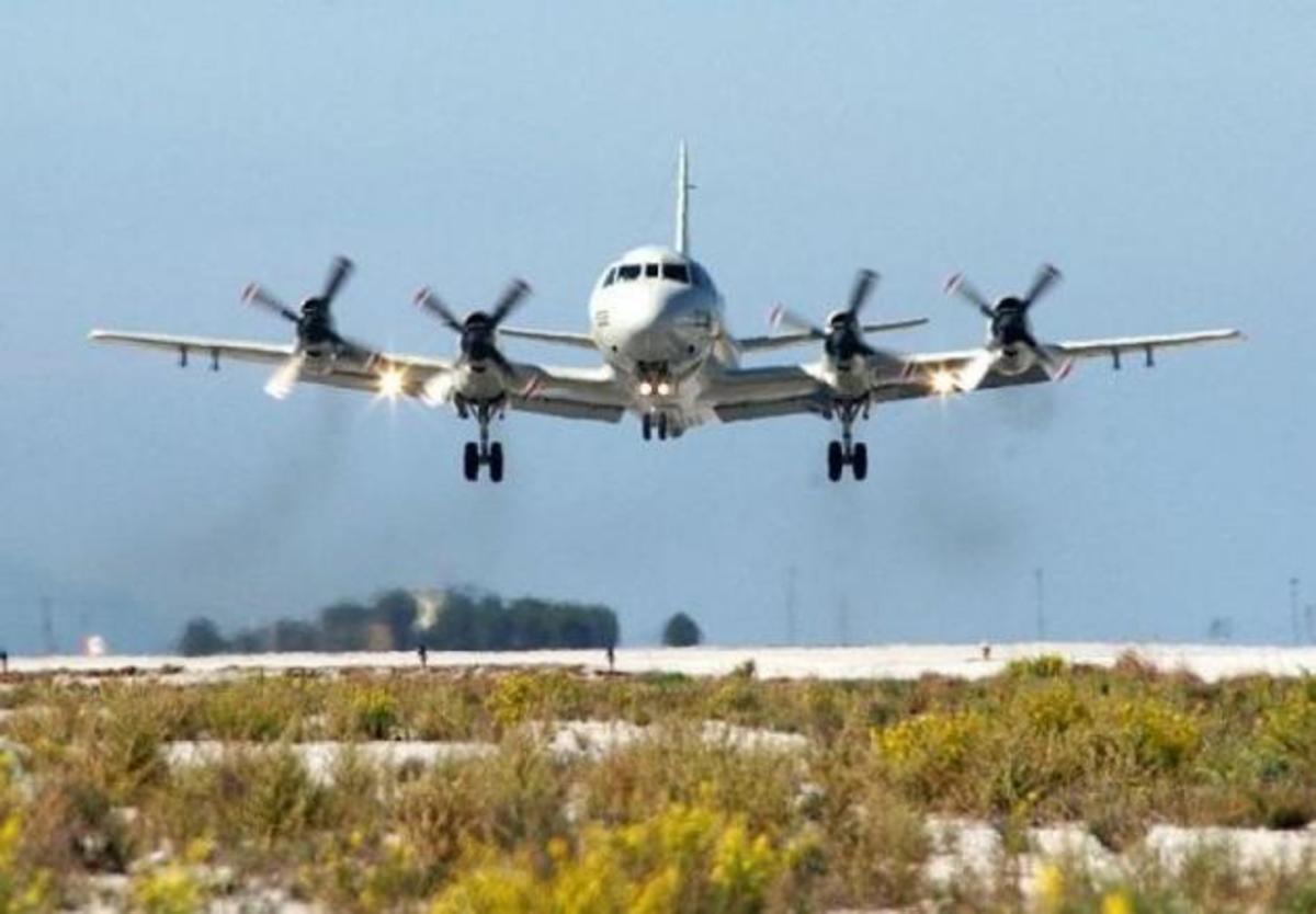 “Κινητικότητα” στη Σούδα με προσγειώσεις αεροσκαφών – Τι ισχύει, τι διαψεύδεται