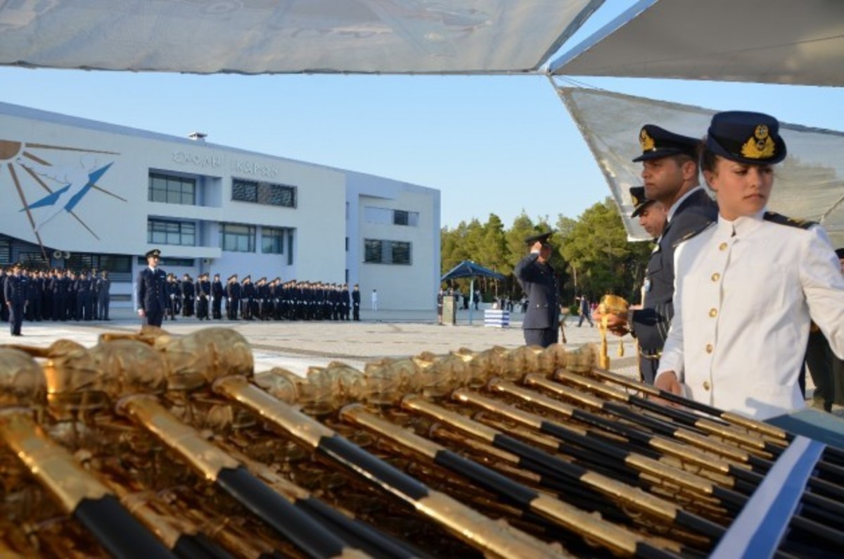 H Λιτότητα… χτυπάει τα ξίφη στα Σώματα Ασφαλείας