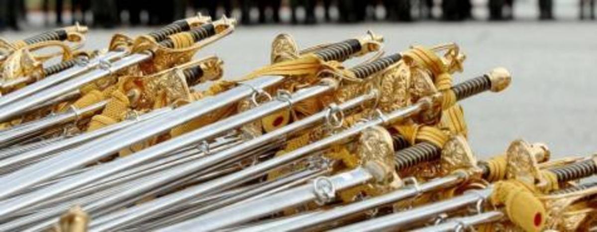 Η άλλη άποψη για τις διαμαρτυρίες στρατιωτικών. Ένας αντιναύαρχος προτείνει