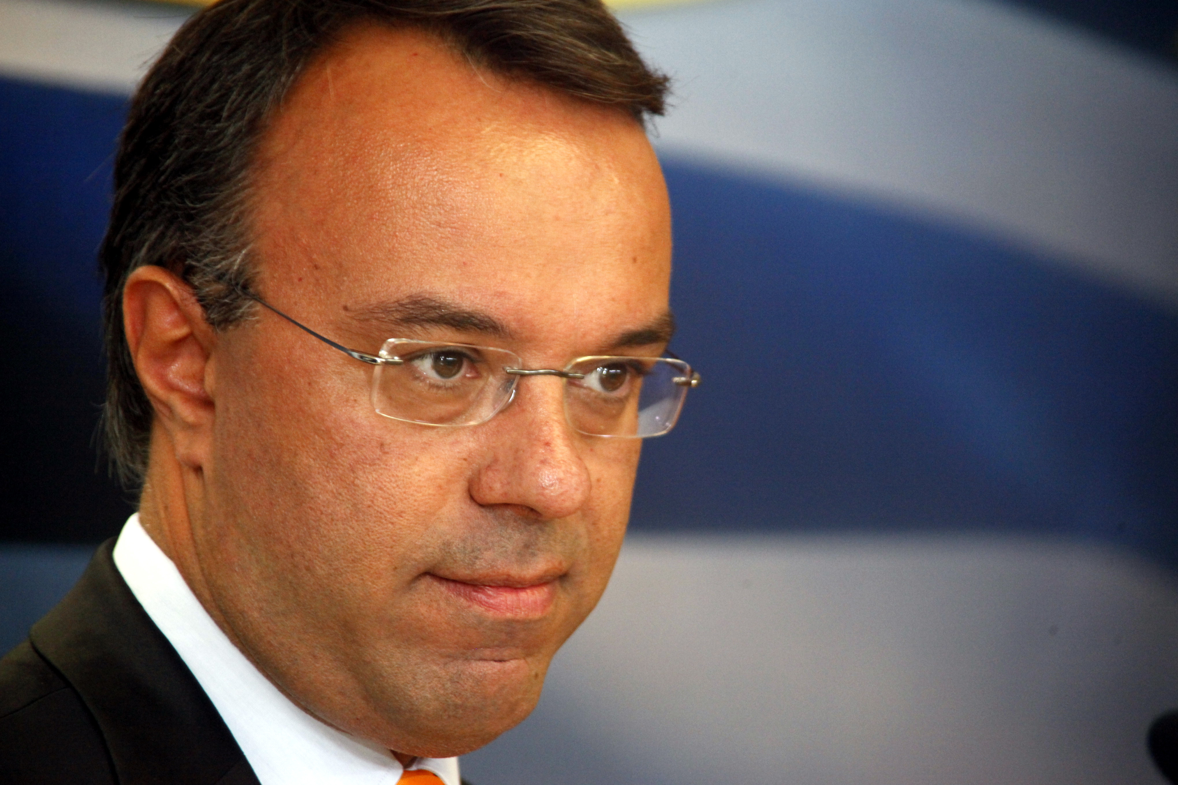 Μας δώρισαν ομόλογα για να μειώσουμε το χρέος!