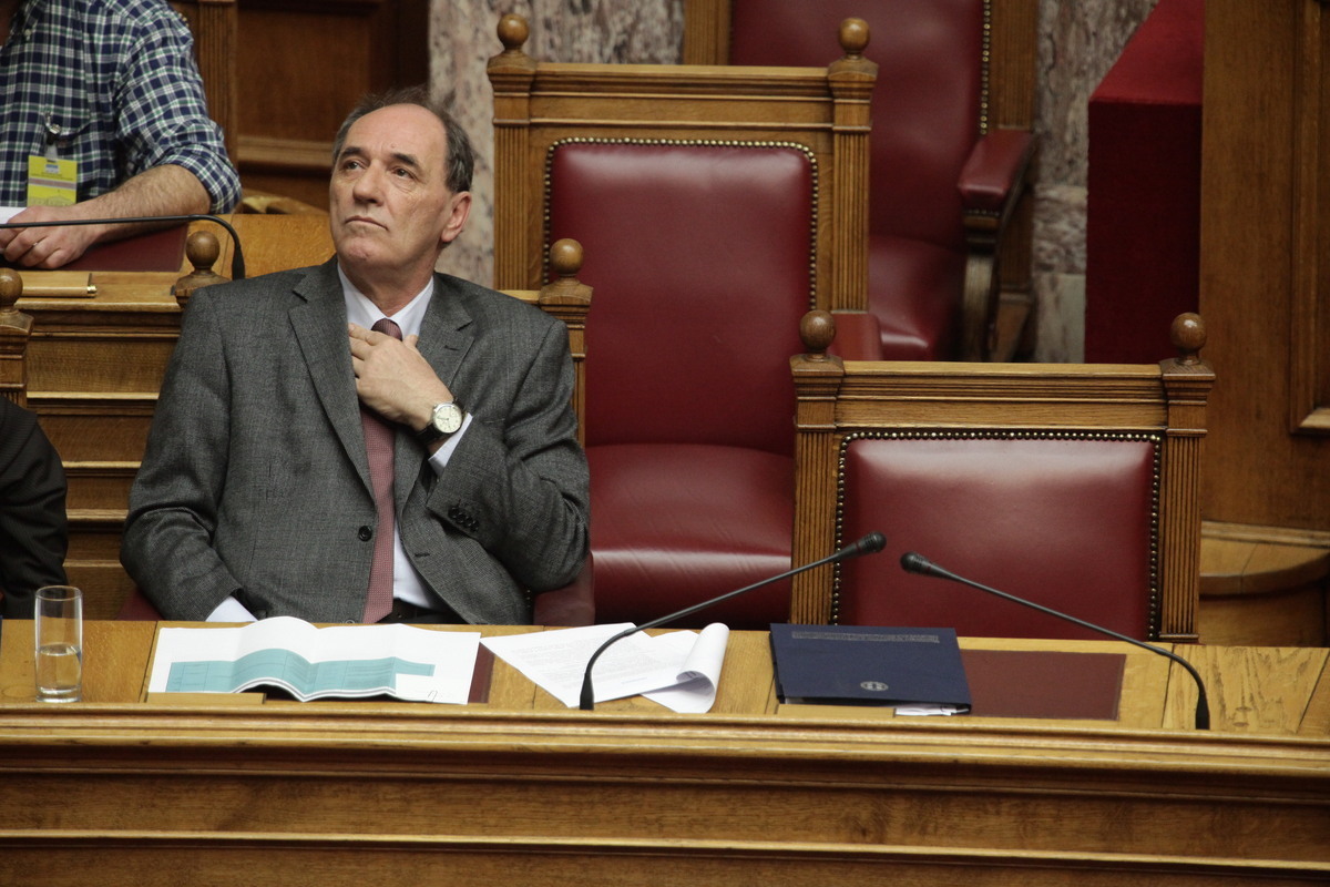 ΝΔ για πόθεν έσχες Σταθάκη: Για μια ακόμη φορά, ο Τσίπρας και ο ΣΥΡΙΖΑ αποδεικνύονται “δήθεν”